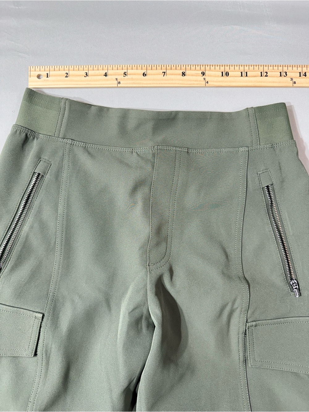Athleta Endless High Rise Cargo pants sage green - Picture 4 of 7